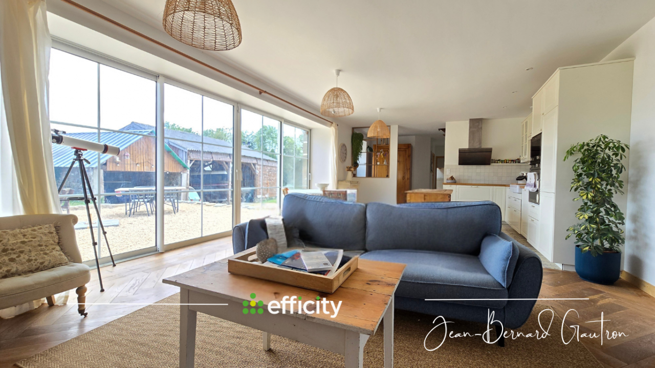 MAISON 101 m&sup2; - 4 PI&Egrave;CES - 3 CHAMBRES - &Eacute;CURIE