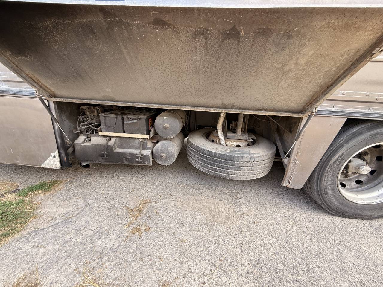 SCANIA 280 CHEVAUX 6 PLACES 1991