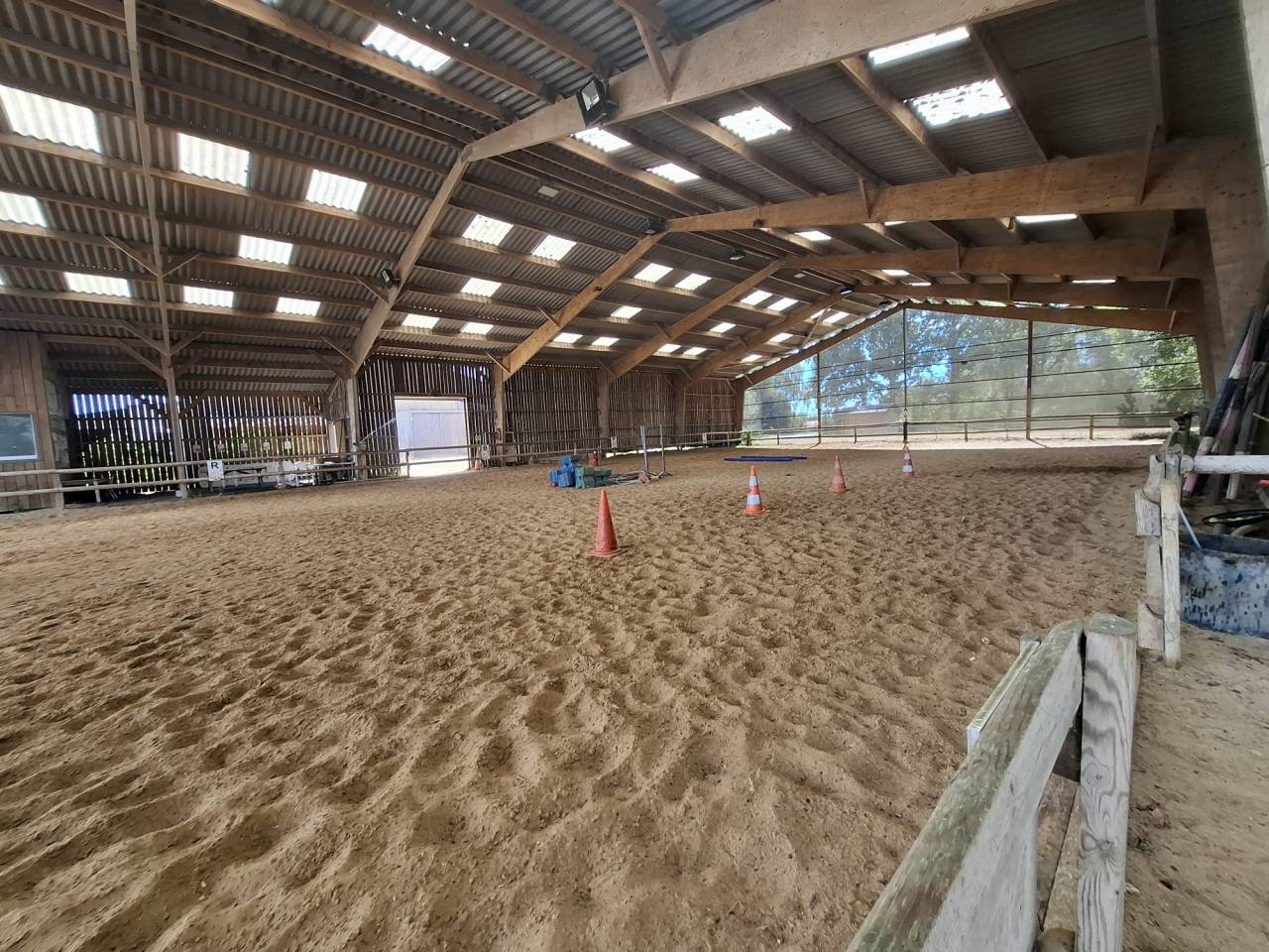 Centre &eacute;questre d'exception &agrave; vendre  &Agrave; seulement 30 min