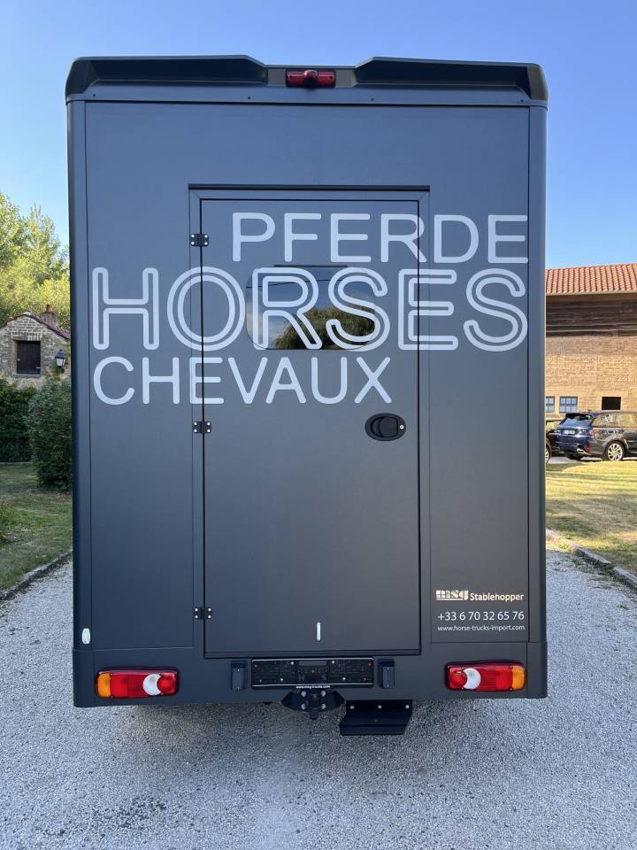 PEUGEOT BOXER BLUEHDI 165 MSG STALLION LIGHT