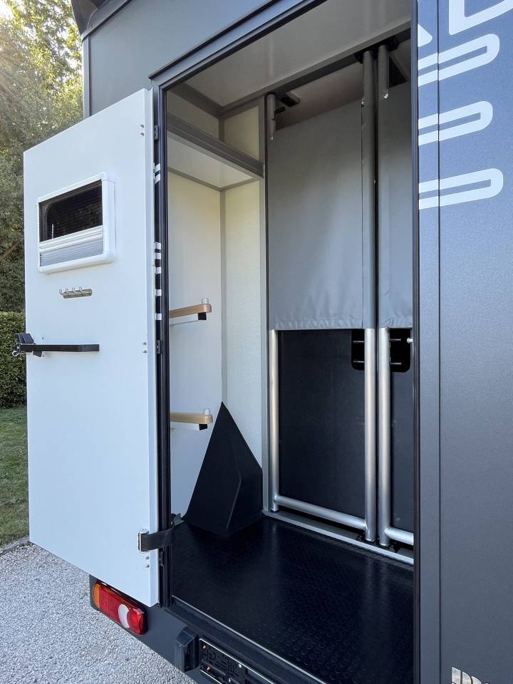 PEUGEOT BOXER BLUEHDI 165 MSG STALLION LIGHT