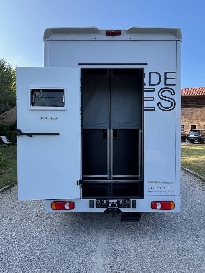 PEUGEOT BOXER BLUEHDI 165 MSG STALLION LIGHT