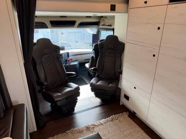 MERCEDES-BENZ ACTROS 2651 KR EXCLUSIV POP OUT & PUSH UP