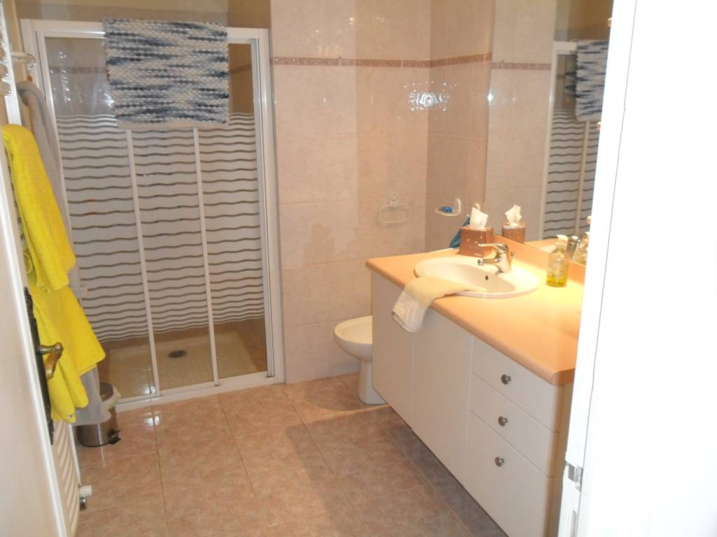 maison avec 1.1 ha