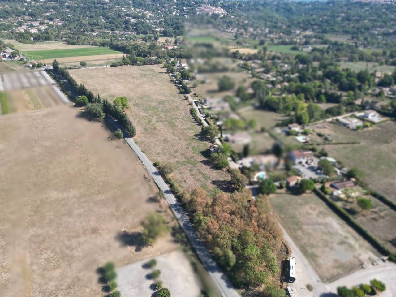 PROPRI&Eacute;T&Eacute; DE CARACT&Egrave;RE DE 7 HECTARES AVEC ANCIENNE AUBERGE ?