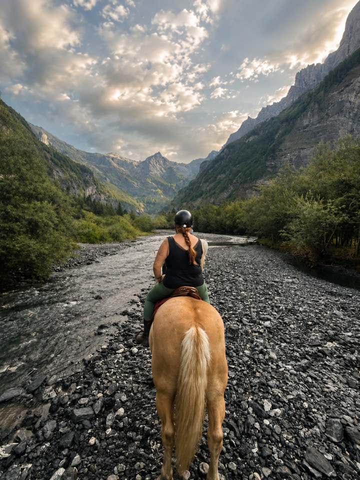 Monitrice et guide tourisme &eacute;questre 