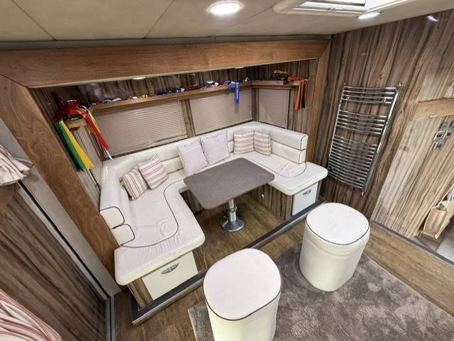 Camion VL Chevaux Man TGS Empire Ultimate  2013 Occasion