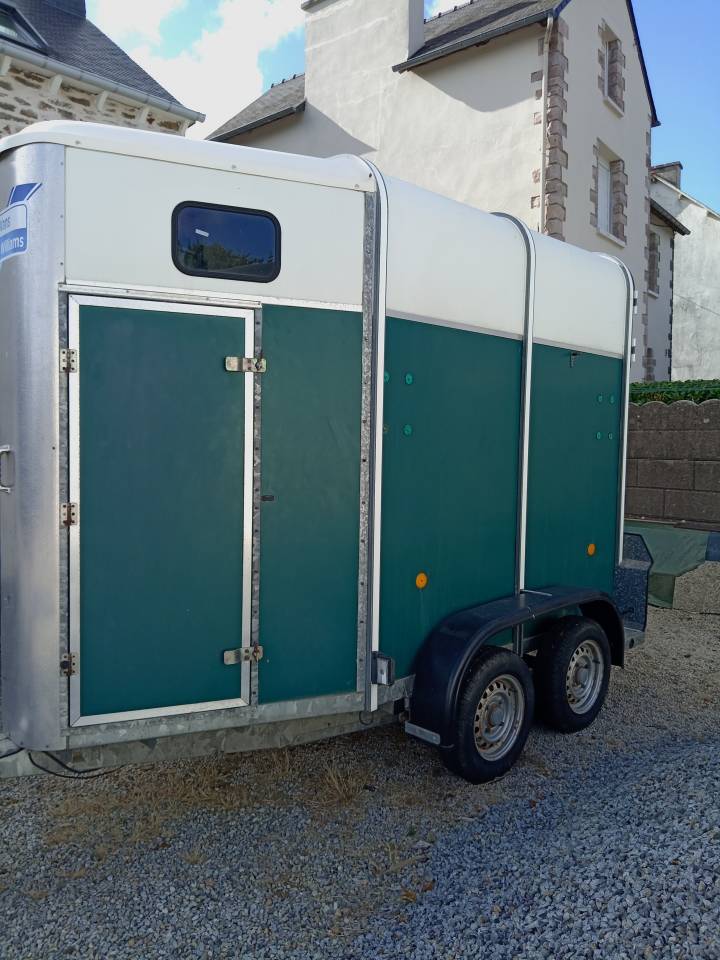 Van Ifor Williams HB401R - 1.5 Place ( tr&egrave;s bel &eacute;tat )