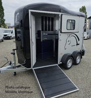 Van Cheval Libert&eacute; 2 places Touring Country 