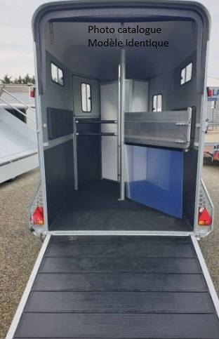 Van Cheval Libert&eacute; 2 places Touring Country 