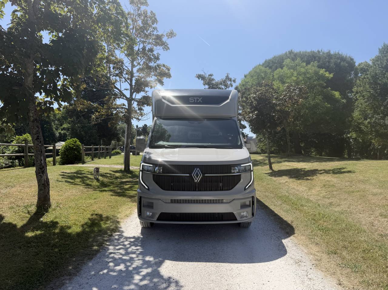 VL 5 pl cabine, haras long, 66550&euro;HT