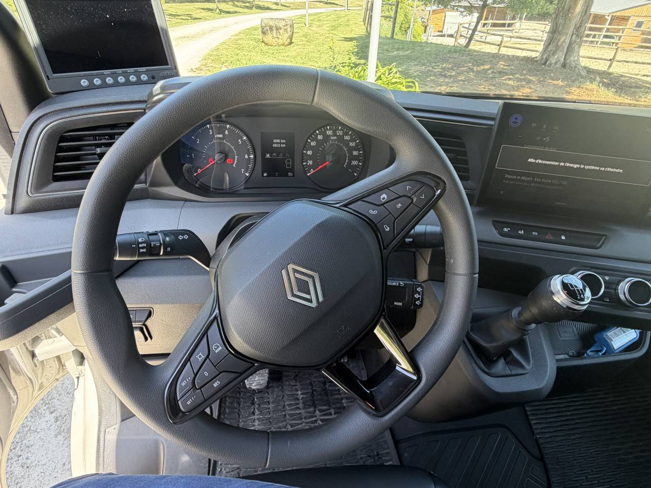 VL 5 pl cabine, haras long, 66550&euro;HT