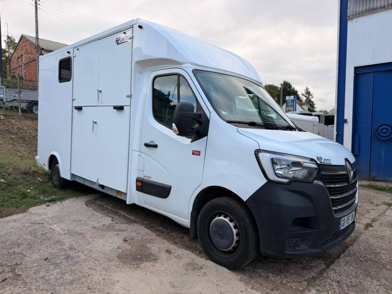 RENAULT MASTER &ndash; 2021 &ndash; 3 PLACES &ndash; 150ch - STALLE &ndash; 92 000KM