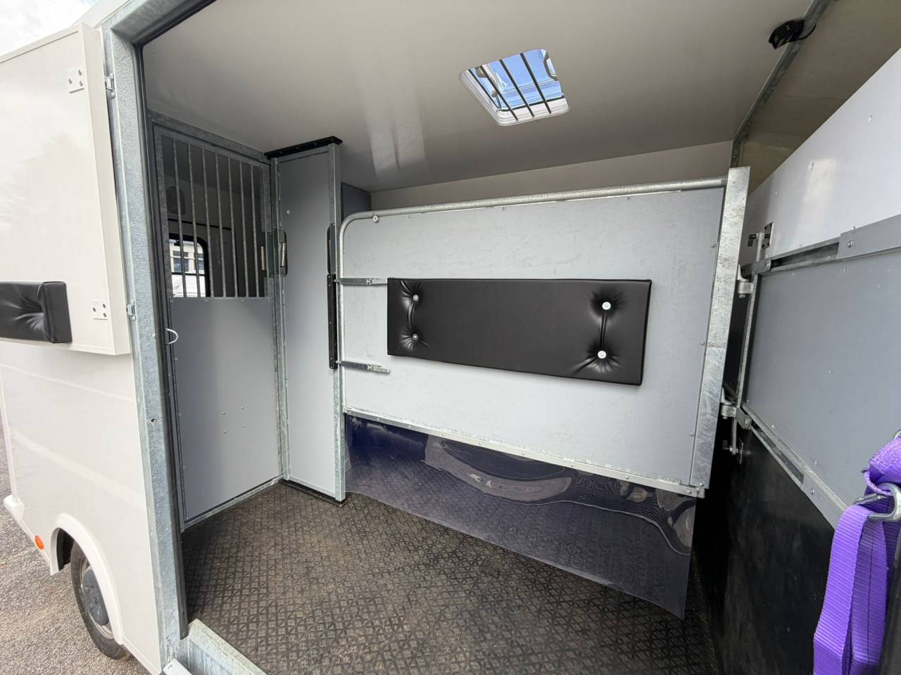 RENAULT MASTER &ndash; 2021 &ndash; 3 PLACES &ndash; 150ch - STALLE &ndash; 92 000KM