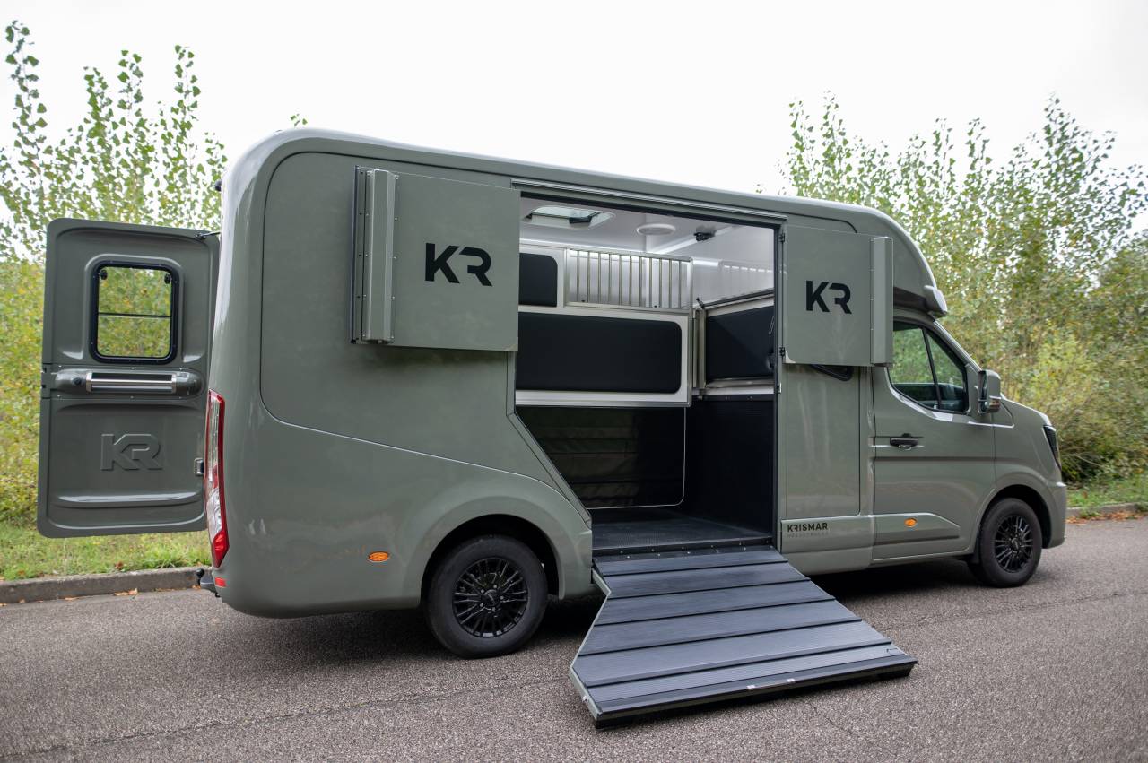 KRISMAR RENAULT MASTER &ndash; 170Ch &ndash; 5PLACES &ndash; STALLE - OCCASION