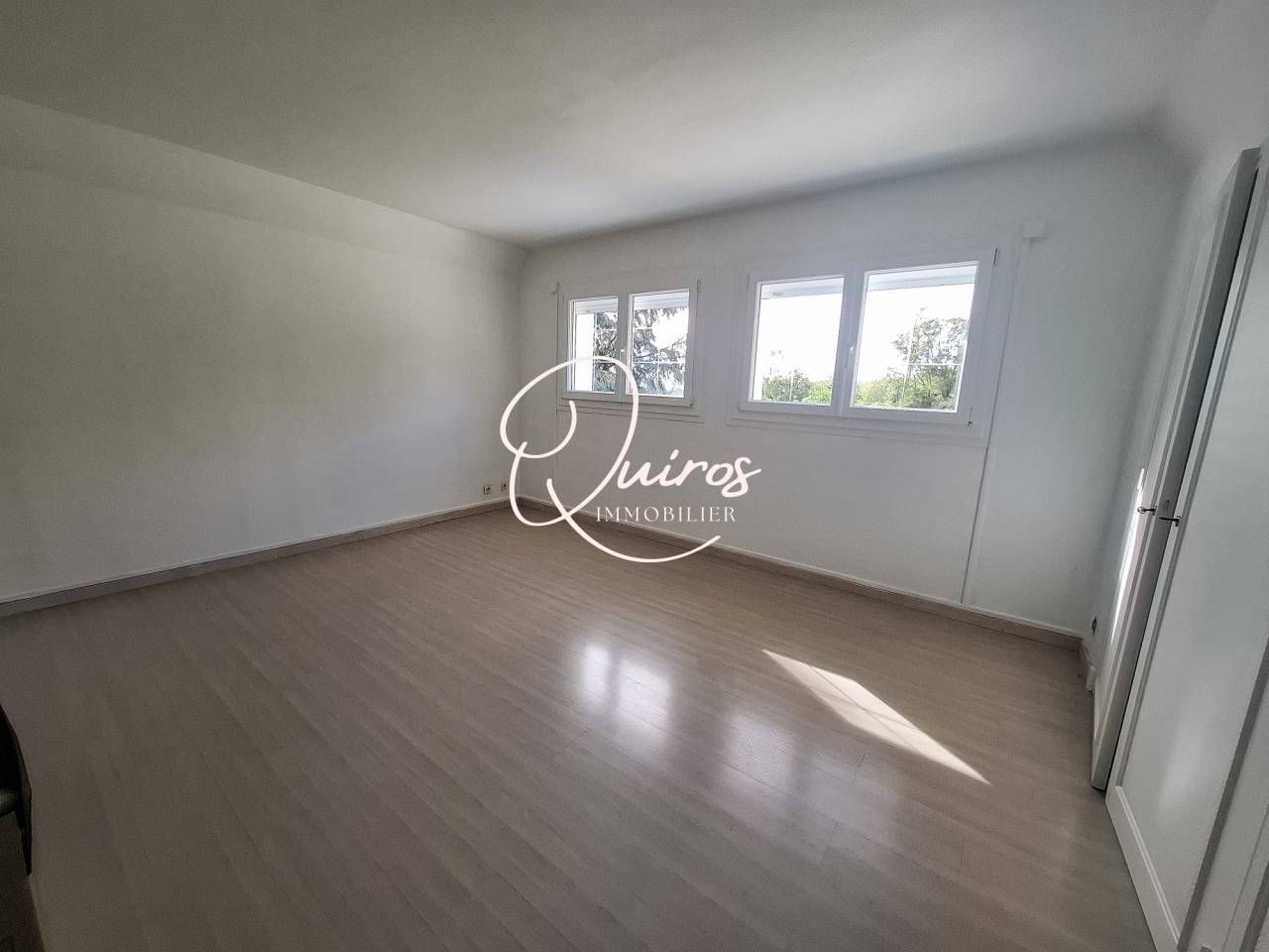 Propri&eacute;t&eacute; rurale - 1,22 Ha - Cergy Pontoise (95)