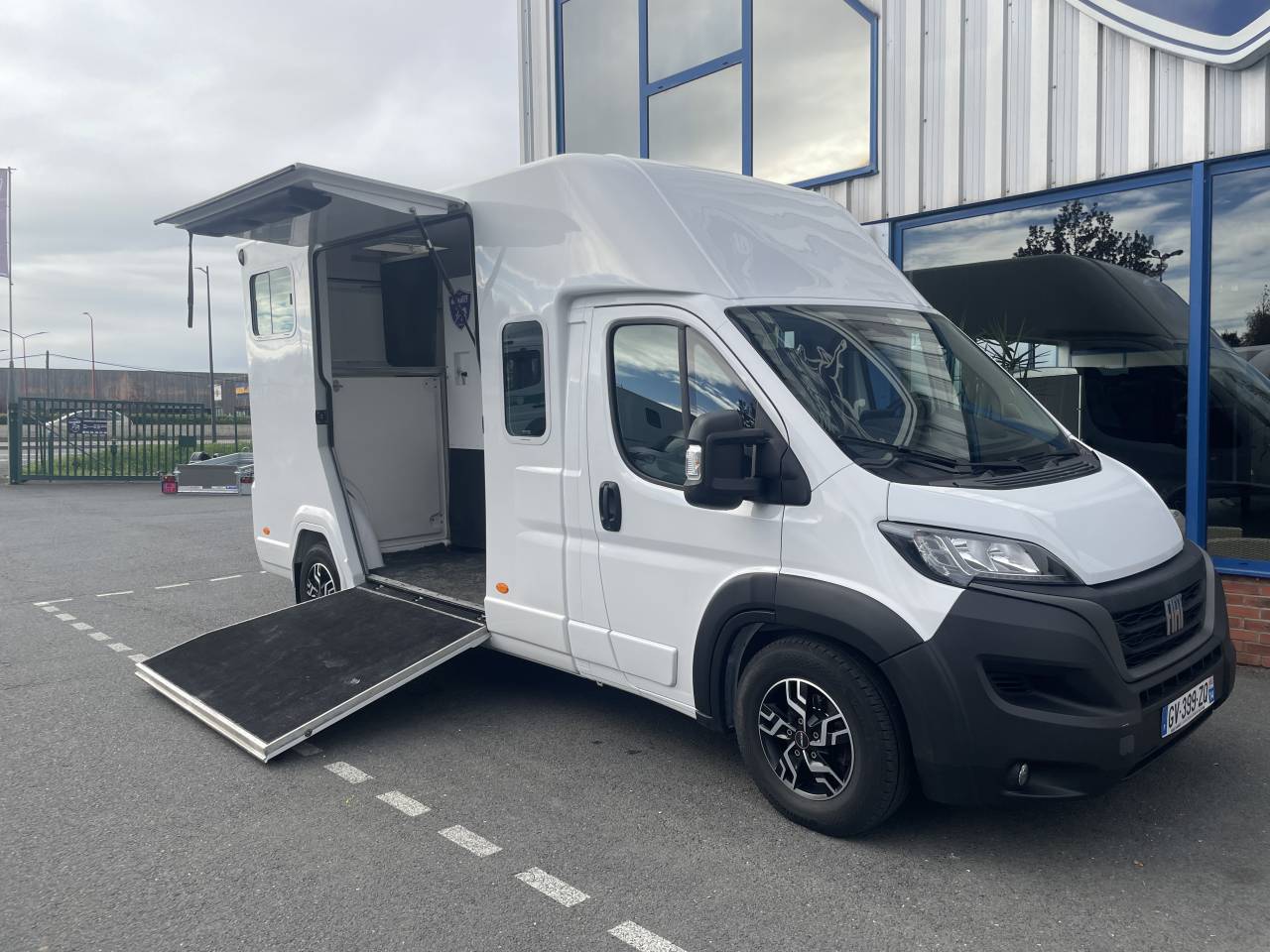 camion 2 chevaux BARBOT