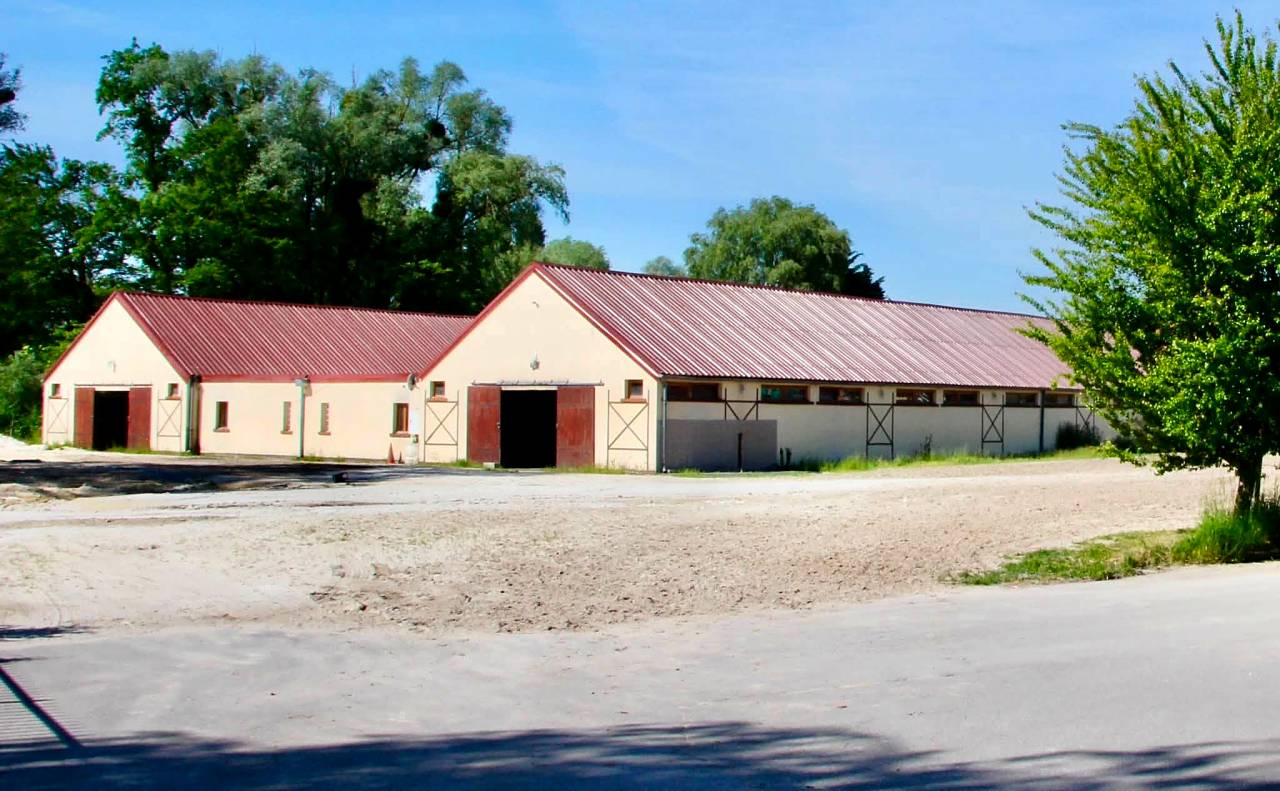 &Eacute;curie de galop cl&eacute; en main &ndash; 38 boxes &ndash; Lamorlaye / Chantilly