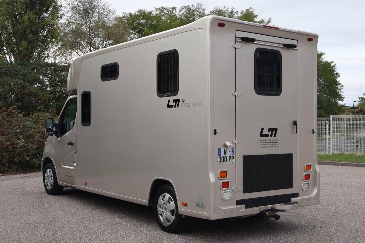 VL CHARDRON  RENAULT MASTER 5P BOITE AUTO 150CH