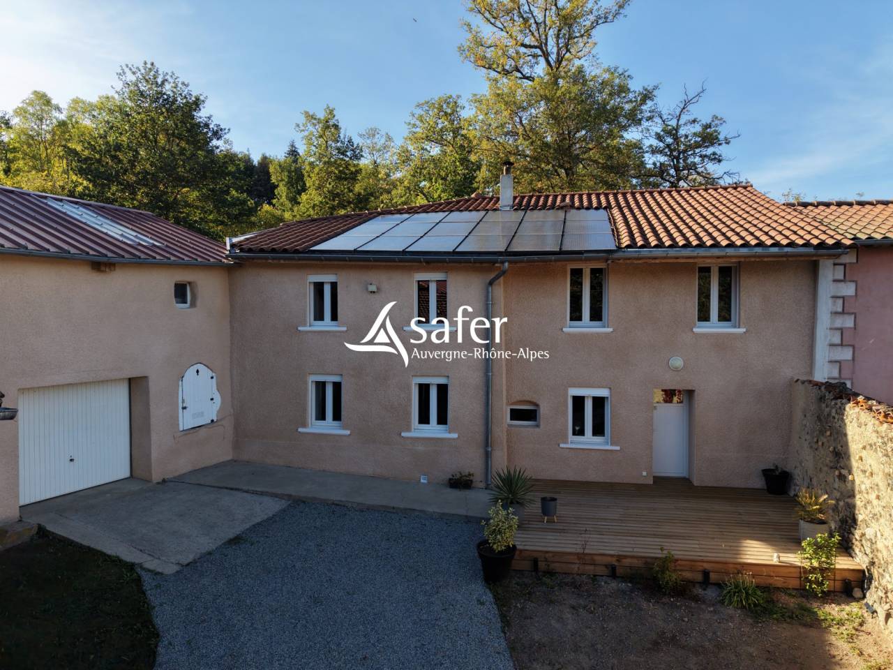 Habitation, batiments agricoles et foncier agricole