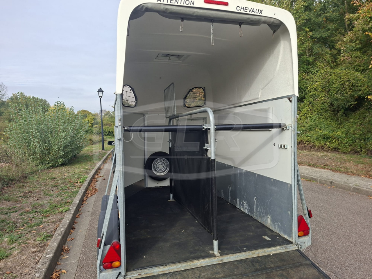 VAN OCCASION &ndash; CHEVAL LIBERTE &ndash; 2 PLACES &ndash; 2000 RK &ndash; 2008