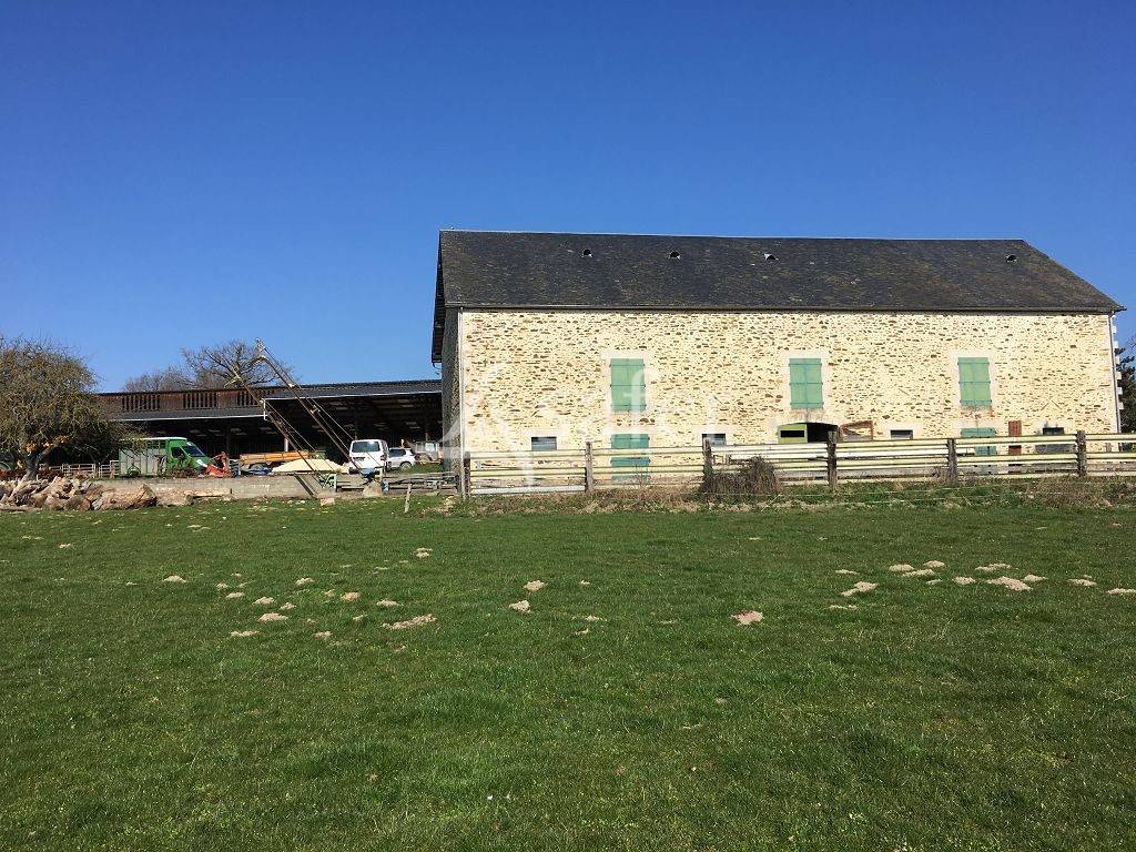 Propri&eacute;t&eacute; d'&eacute;levage Bio d'environ 113 ha