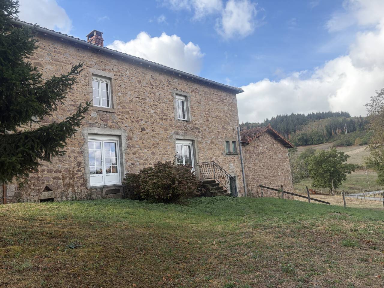 fermette &agrave; potentiel &eacute;questre 1 heure de Lyon