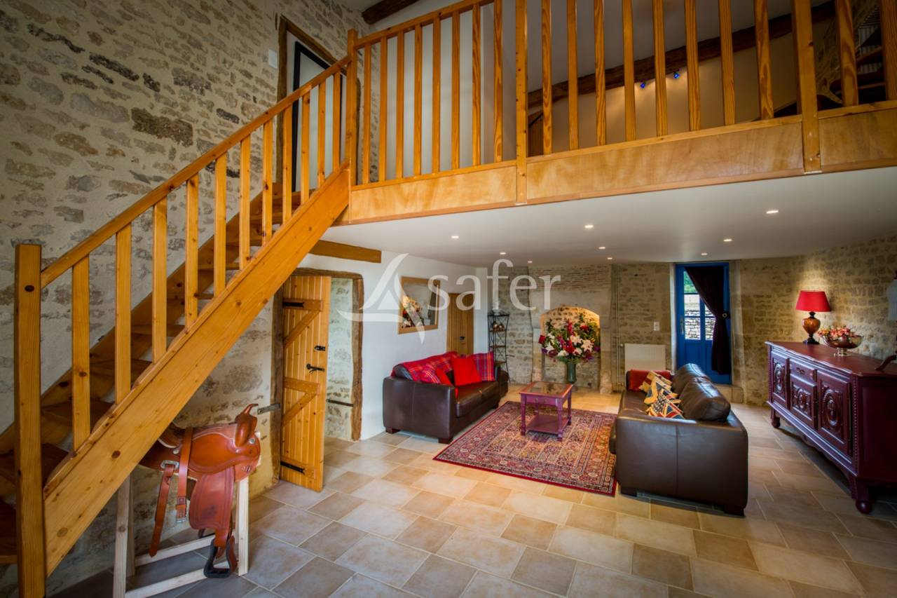 Logis vend&eacute;en pour projet &eacute;questre