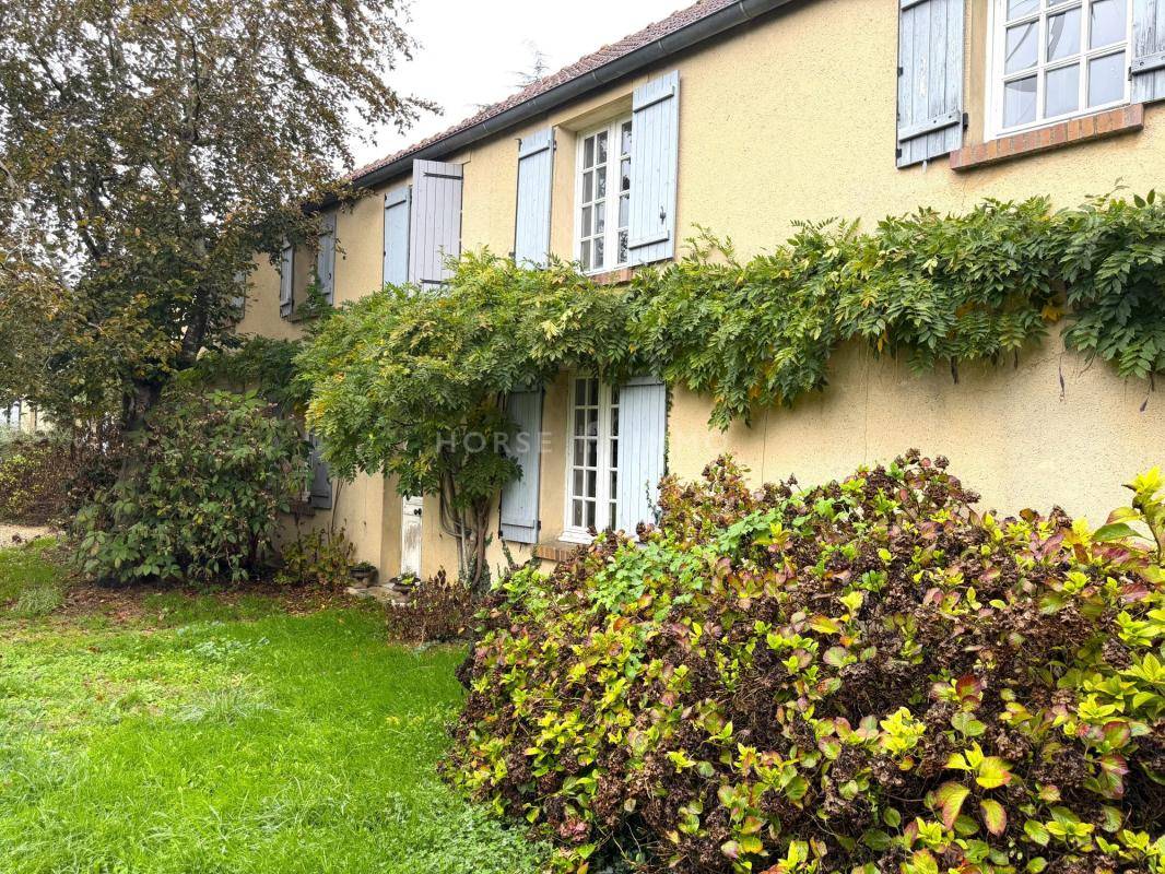 Belle Propri&eacute;t&eacute; Equestre dans le 78 proche de Paris