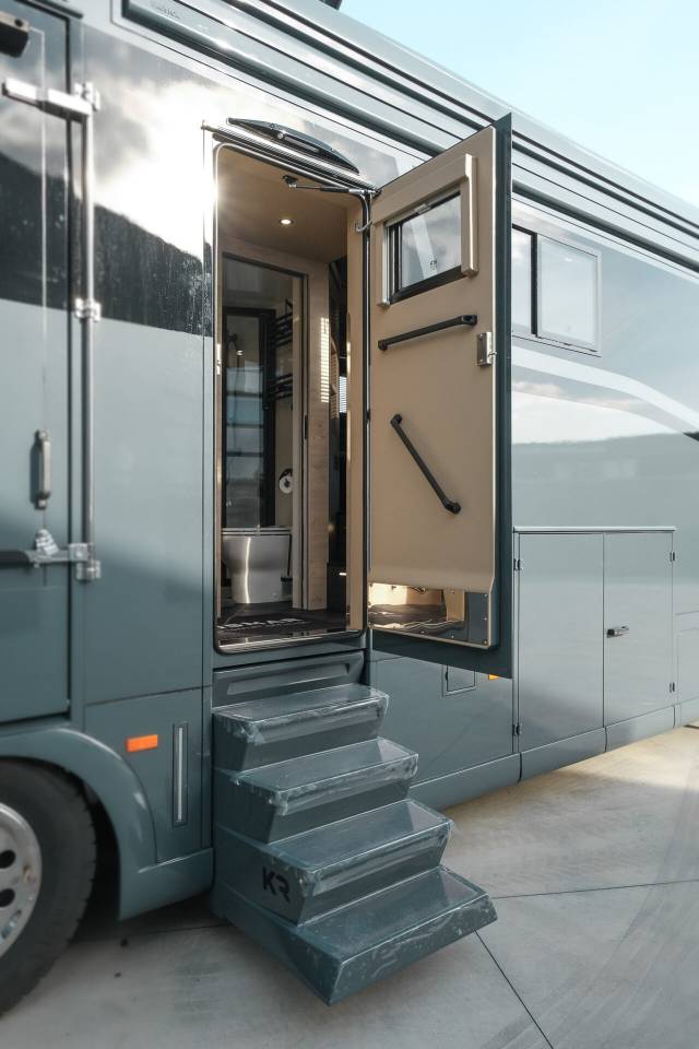 Camion poids lourds Krismar 6 chevaux 