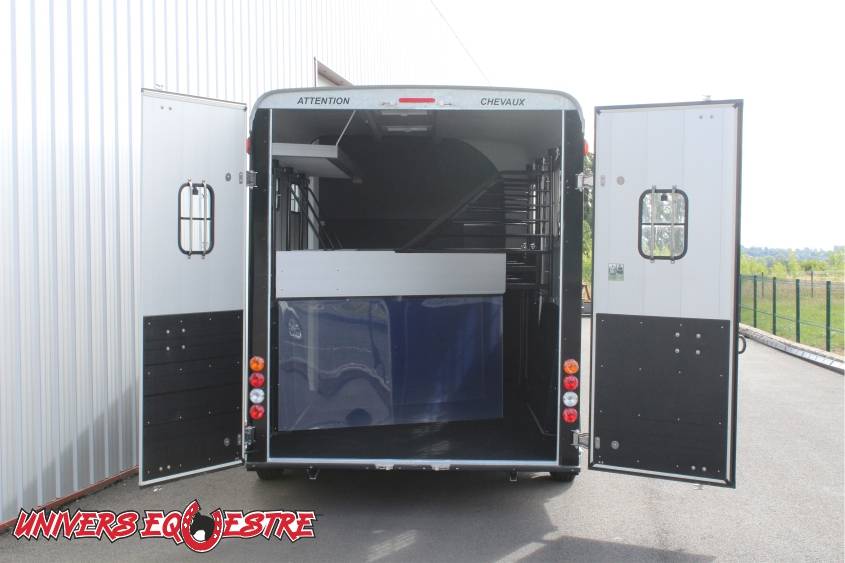 Promotion - Van CHEVAL LIBERTE 4 places MAXI 4