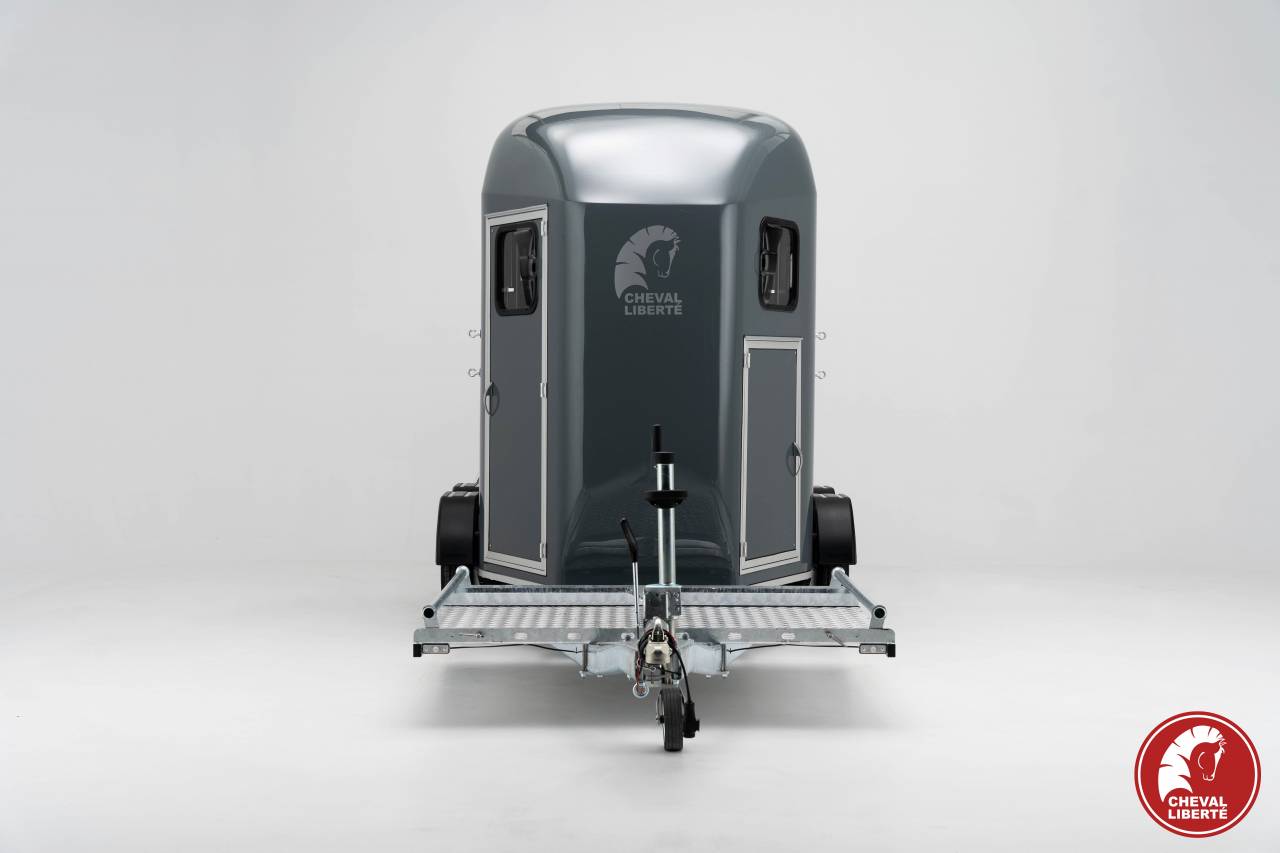 VAN CHEVAL LIBERTE MARATHON PORTE CALECHE