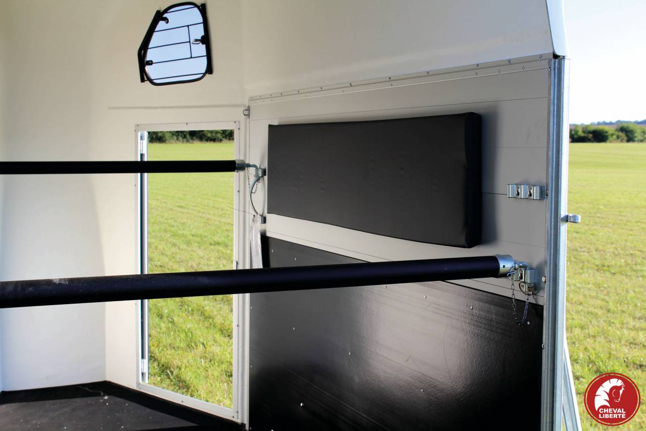  Gold One "White Line"  blanc 1,5 pl 