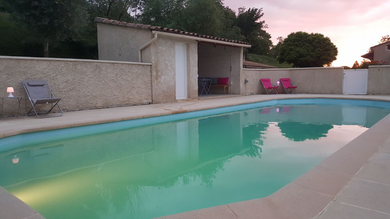 G&icirc;te &eacute;questre 130m2 8 personnes au c&oelig;ur du Lub&eacute;ron