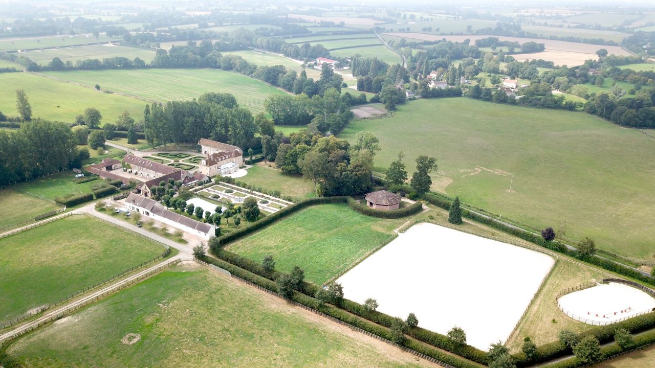 Exceptionnel Haras d’élevage sur 120 hectares – Caen