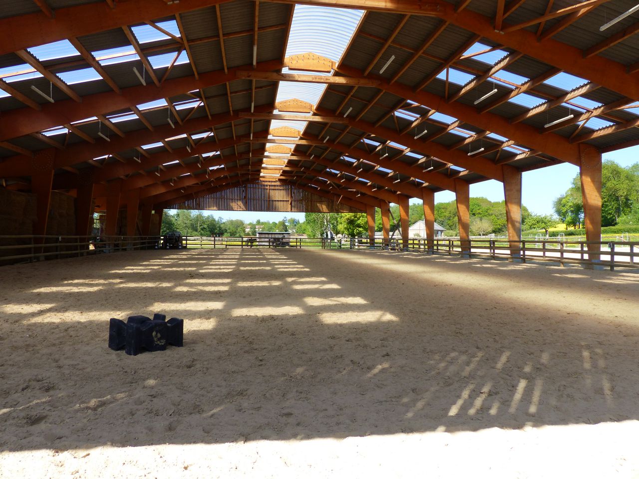 Ancien moulin et écurie de sport sur 17ha - Evreux (27)