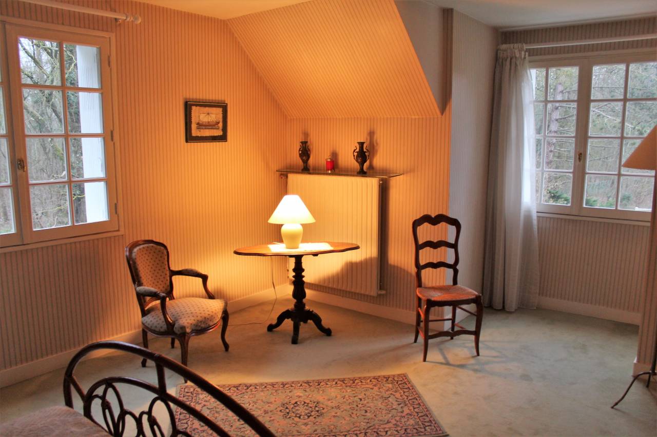 Propriété équestre ou centre équestre - Mantes 