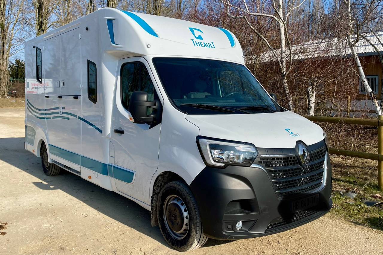 Location camions pour chevaux Créteil