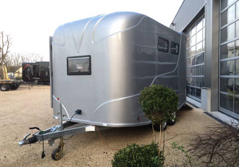 REMORQUE STEINSBERGER 3 CHEVAUX & HOME CAR