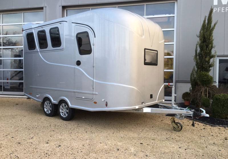 REMORQUE STEINSBERGER 3 CHEVAUX & HOME CAR