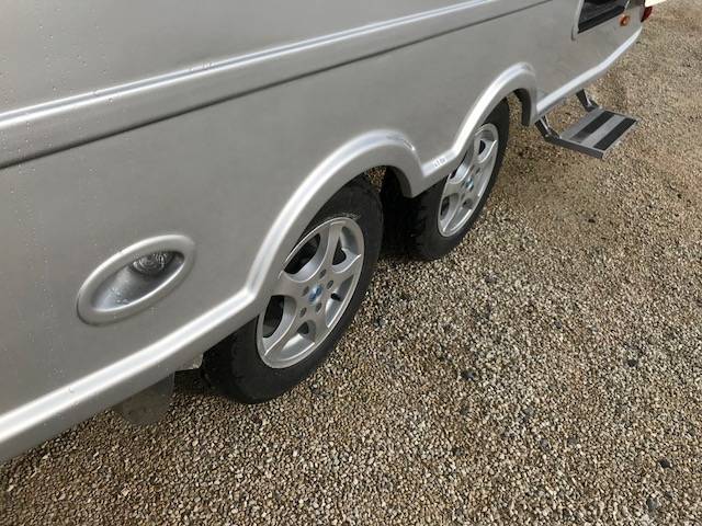 REMORQUE STEINSBERGER 3 CHEVAUX & HOME CAR