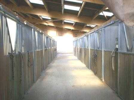 DOUBLE T FARM : centre &eacute;questre western et pensions 