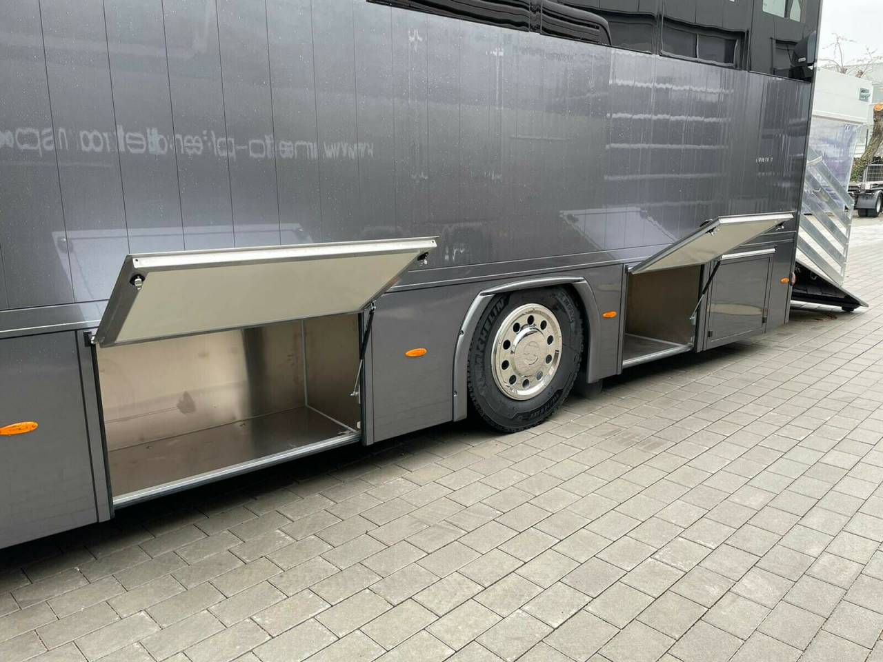 MAN TGM 18.290 WMS POP OUT