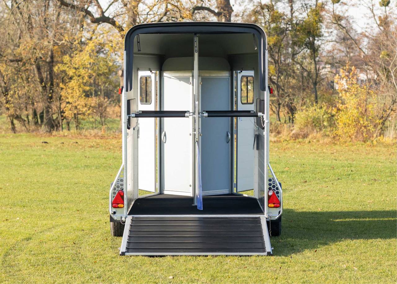 Van Cheval Libert&eacute; - Touring Jumping