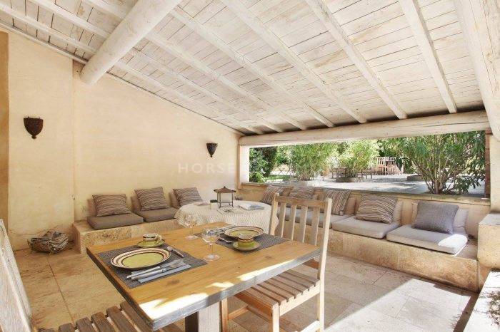 Exceptionnel - Domaine équestre de 25 hectares en Provence