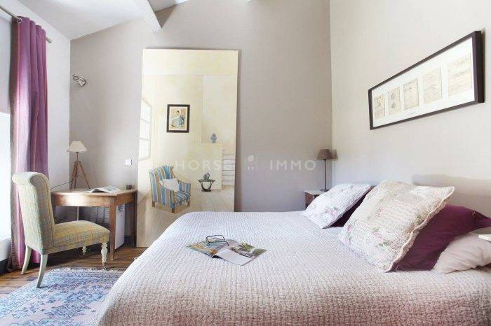 Exceptionnel - Domaine équestre de 25 hectares en Provence