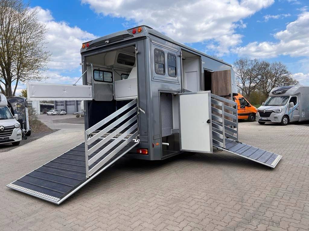 FUSO CANTER 9C18 POP OUT