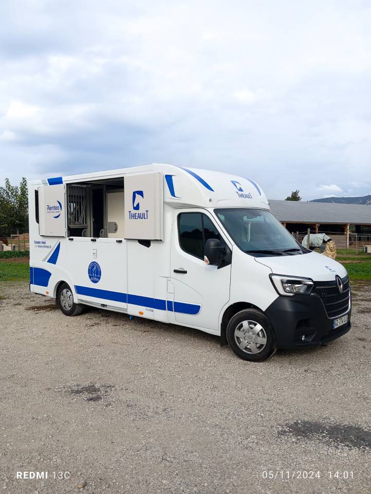 Location camion pour chevaux Saumane-de-Vaucluse