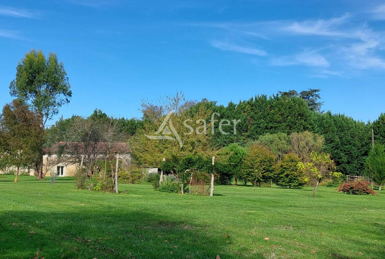Belle propriété agricole diversifiée sur 44ha avec irrigation
