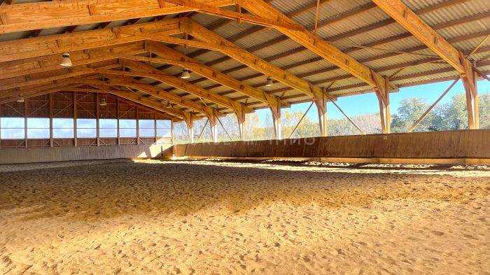 Gard - Domaine équestre sur 6 hectares